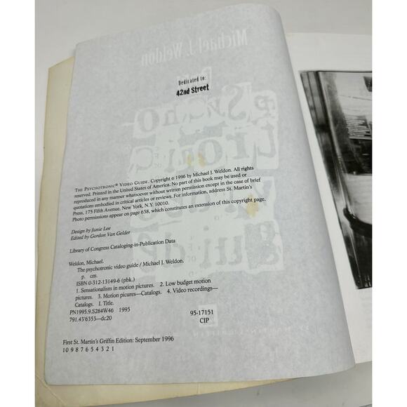 Psychotronic Video Guide by Michael J. Weldon 1996 - Picture 7 of 16